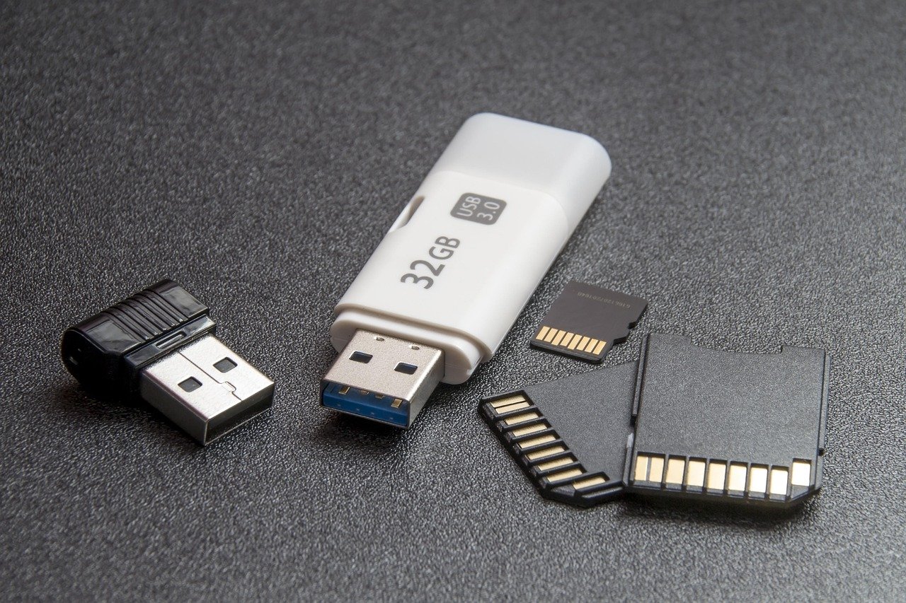 Como passar música do celular para o pen drive? Aprenda passo a passo!